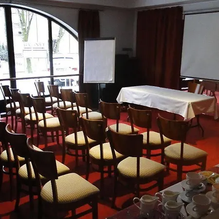 Vrest Homestay